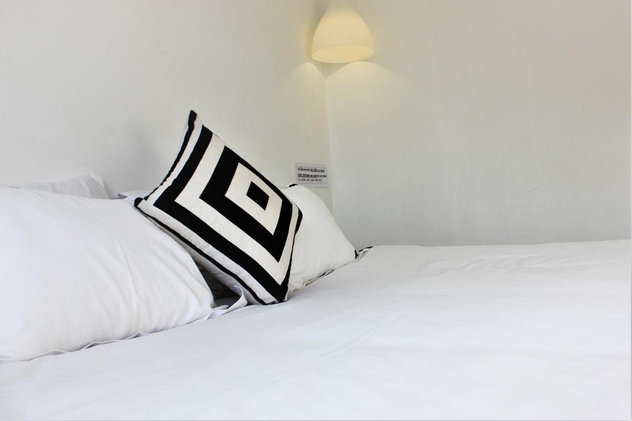 1715 House - White Rhino Hotel Rawai Kültér fotó
